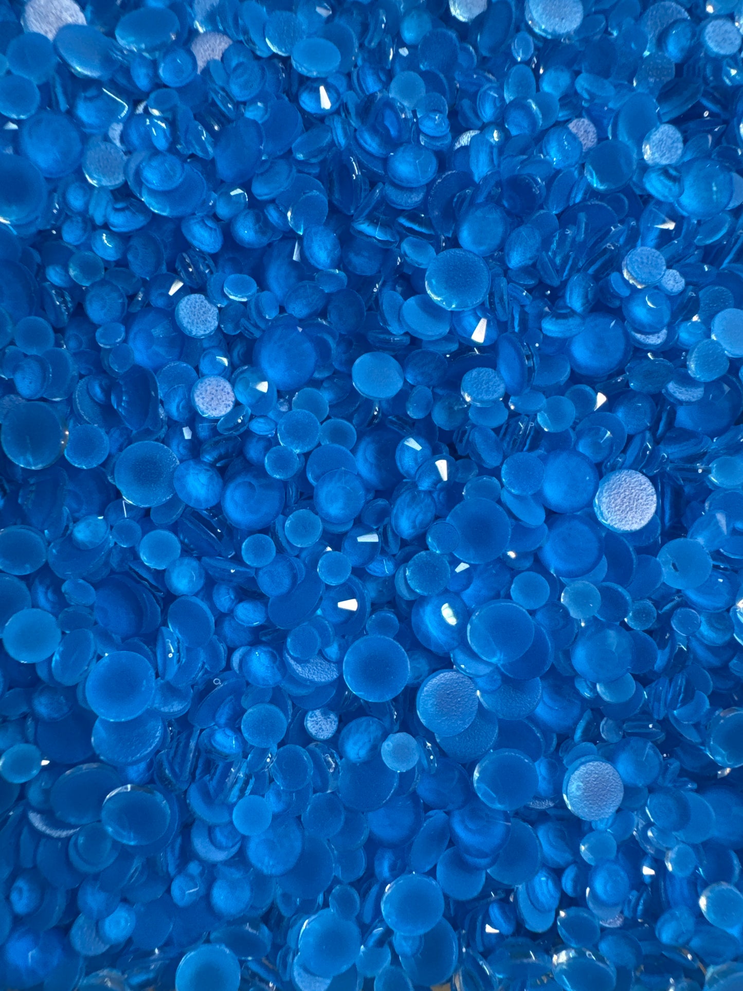 Neons - Live Bling Scoops
