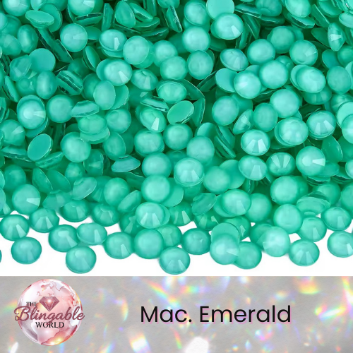 Mac. Emerald - Glass Flatback Rhinestone