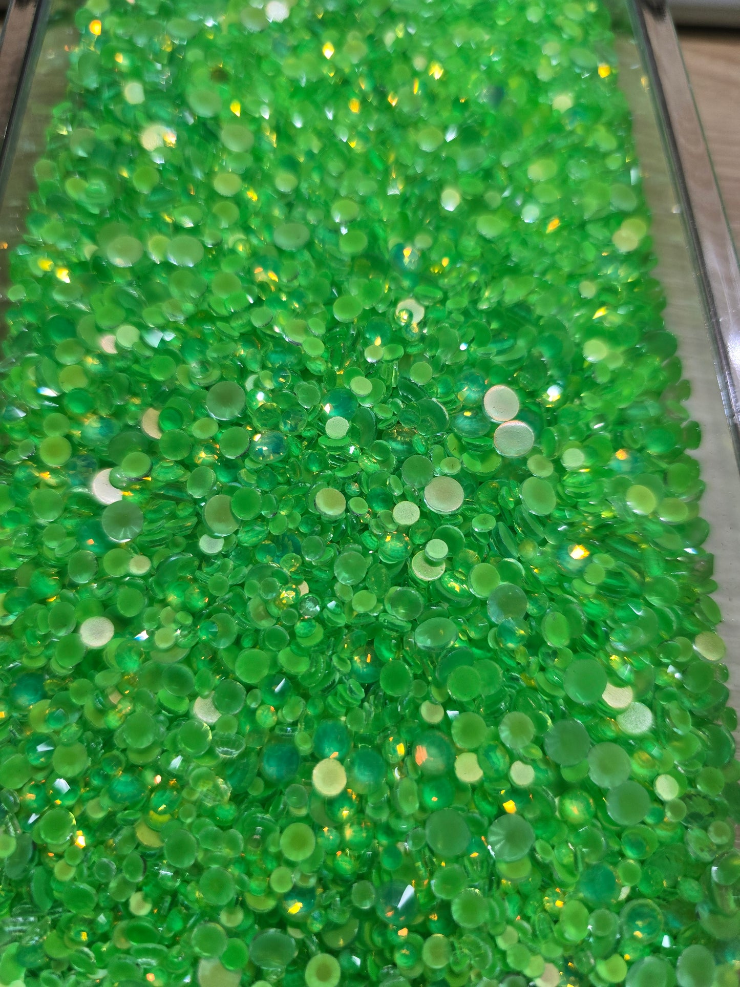 Neon Opal - Live Bling Scoops