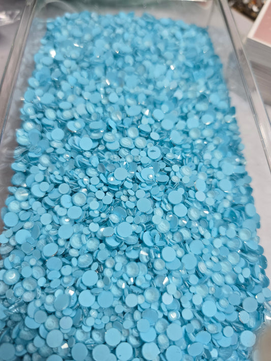 Live Bling Scoops - Ice Blue Neon Scatter Mix ss6-ss20